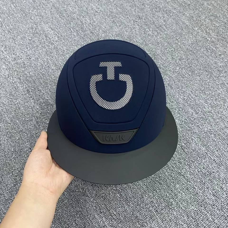 61cm